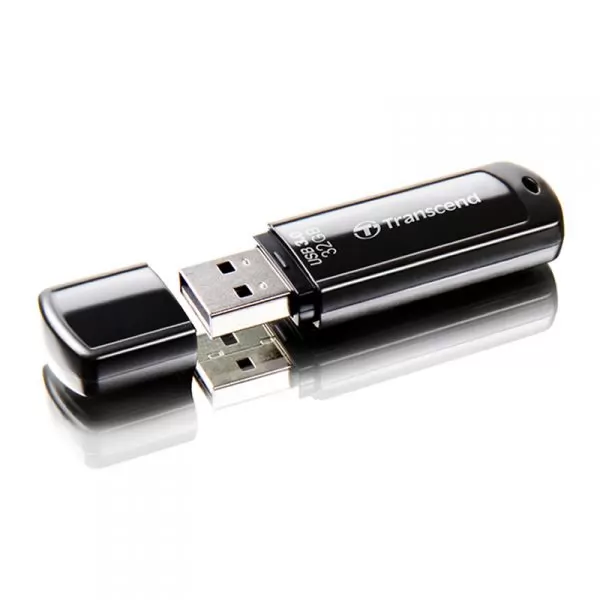 Накопитель Transcend USB 3.0 32GB JetFlash 700 черный
