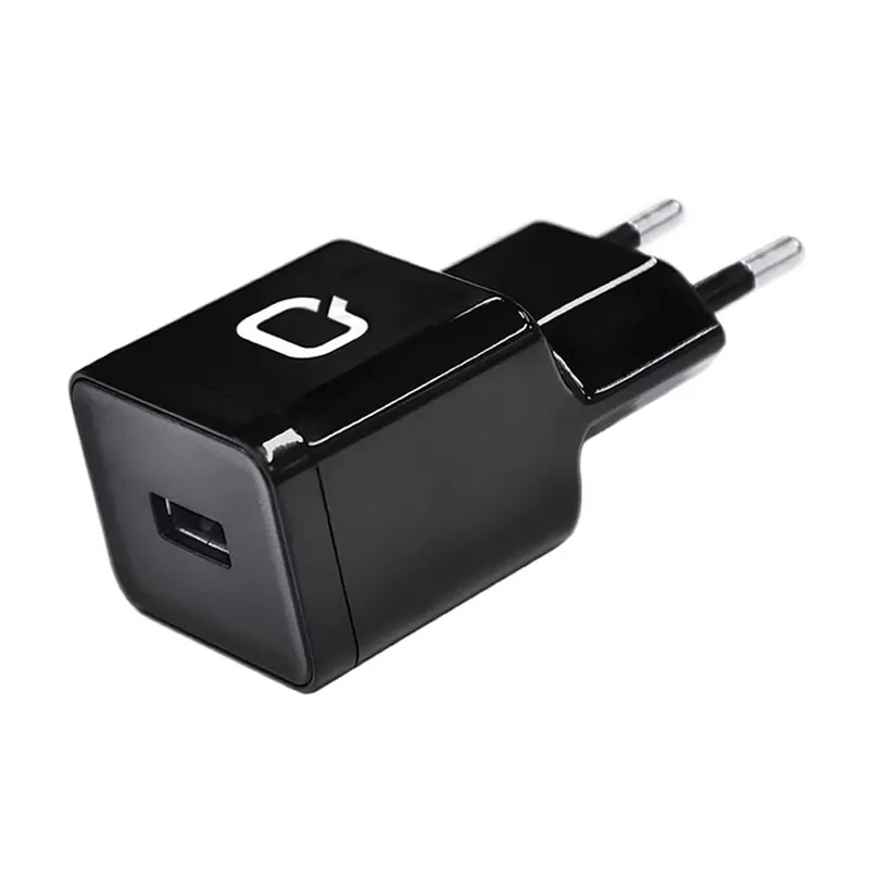 Зарядка сетевая Qumo Energy (1 USB, 1A, черный)