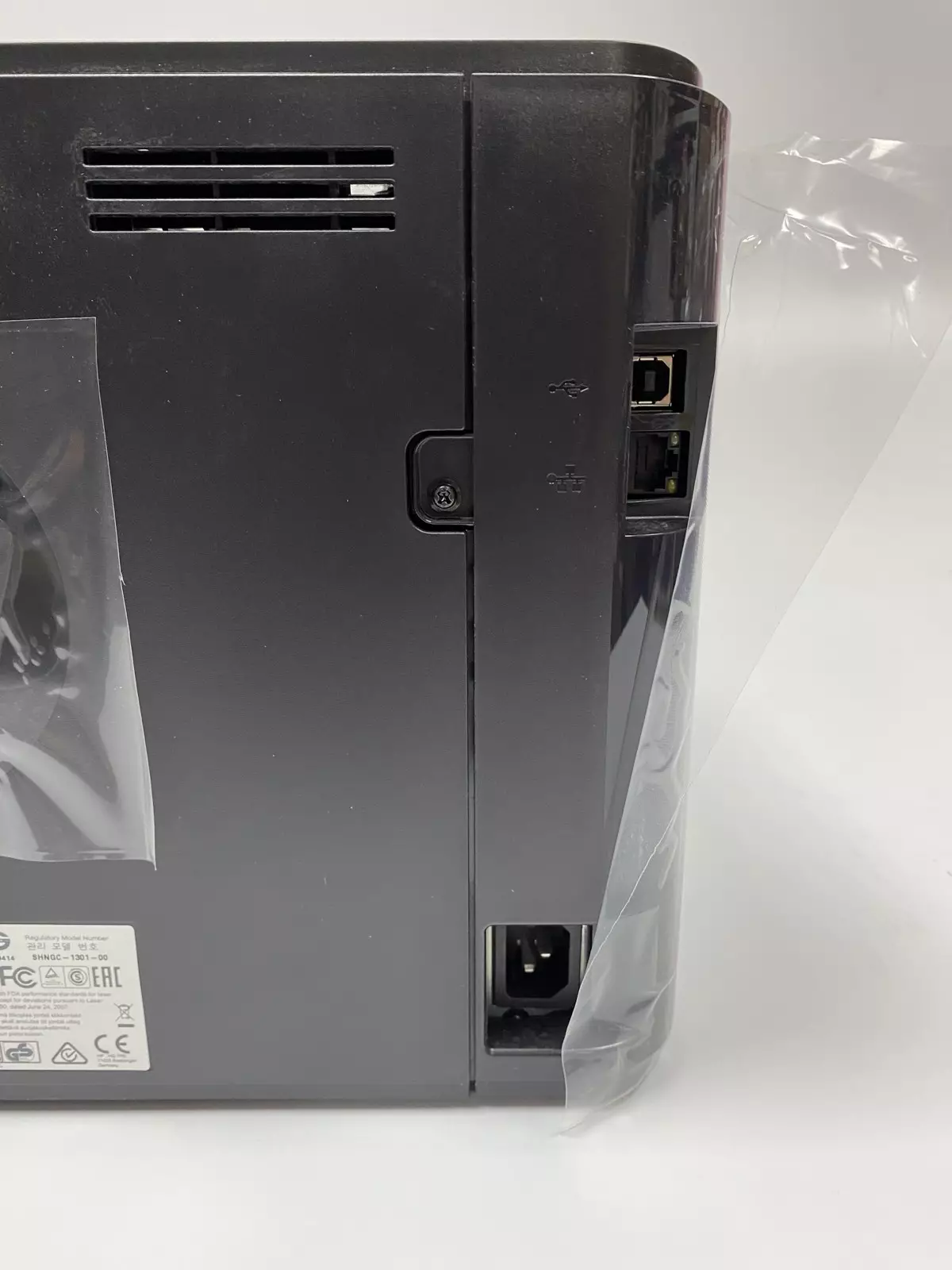 Принтер HP LaserJet M201n (ч/б, A4, 25 стр/мин, USB, сеть) Принтер HP LaserJet M201n (ч/б, A4, 25 стр/мин, USB, сеть)